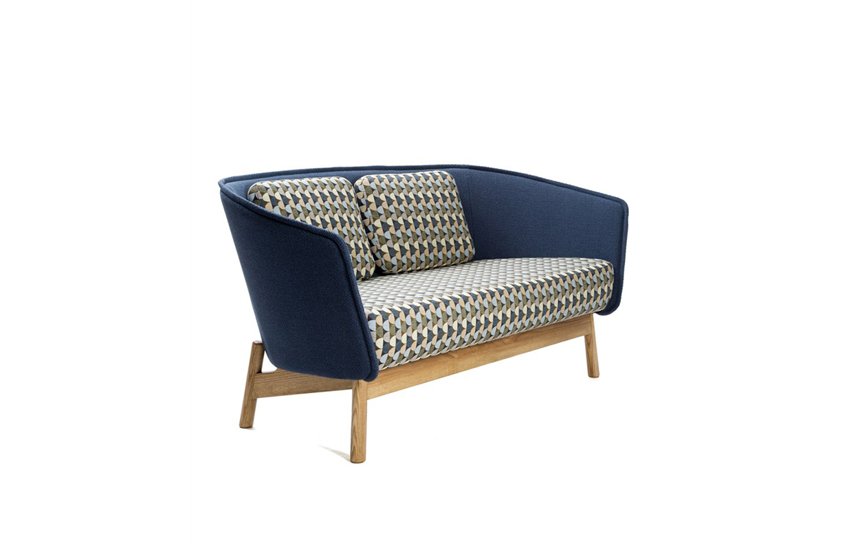 开云（中国） - 坐具|休闲椅|办公家具|设计师家具|光环木质扶手椅