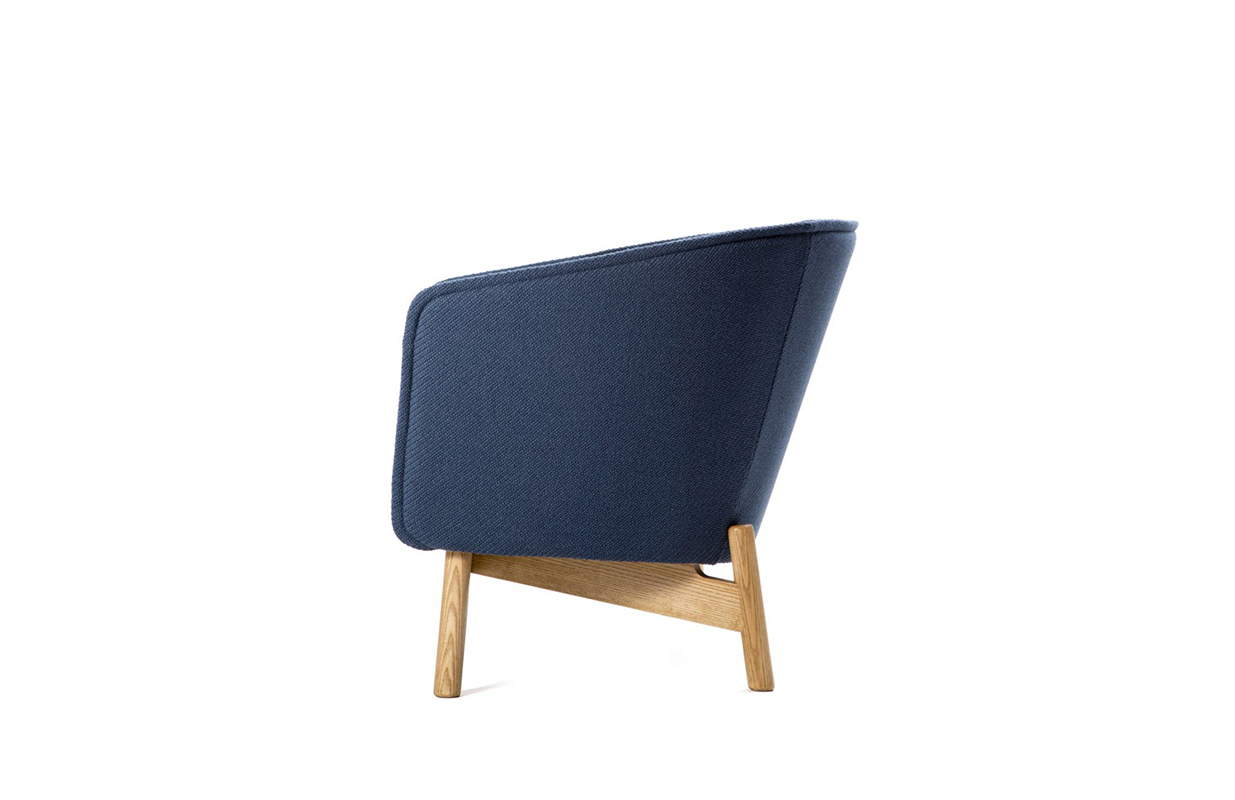 开云（中国） - 坐具|沙发|办公家具|设计师家具|光环木质沙发