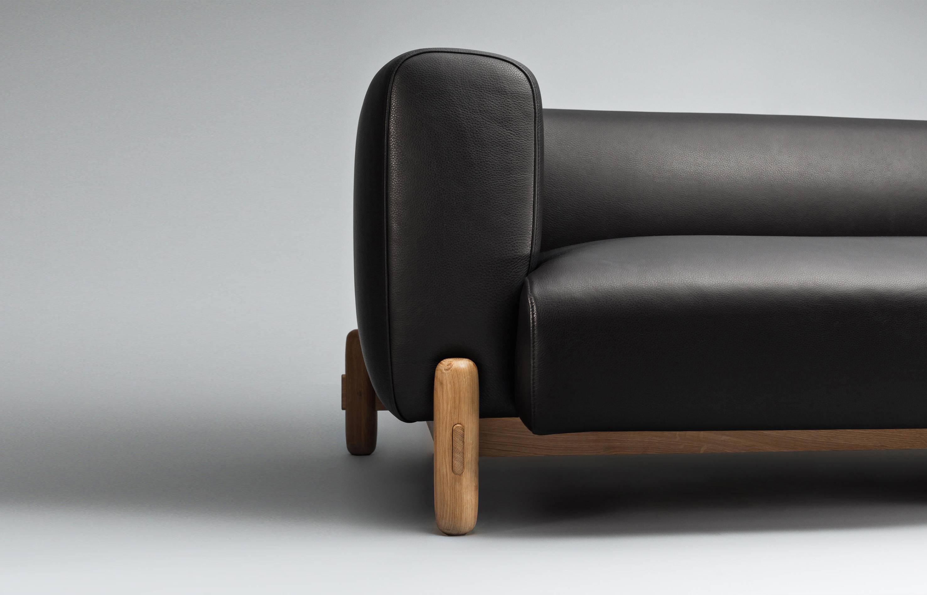 开云（中国） - 坐具|沙发|办公家具|设计师家具|马克沙发