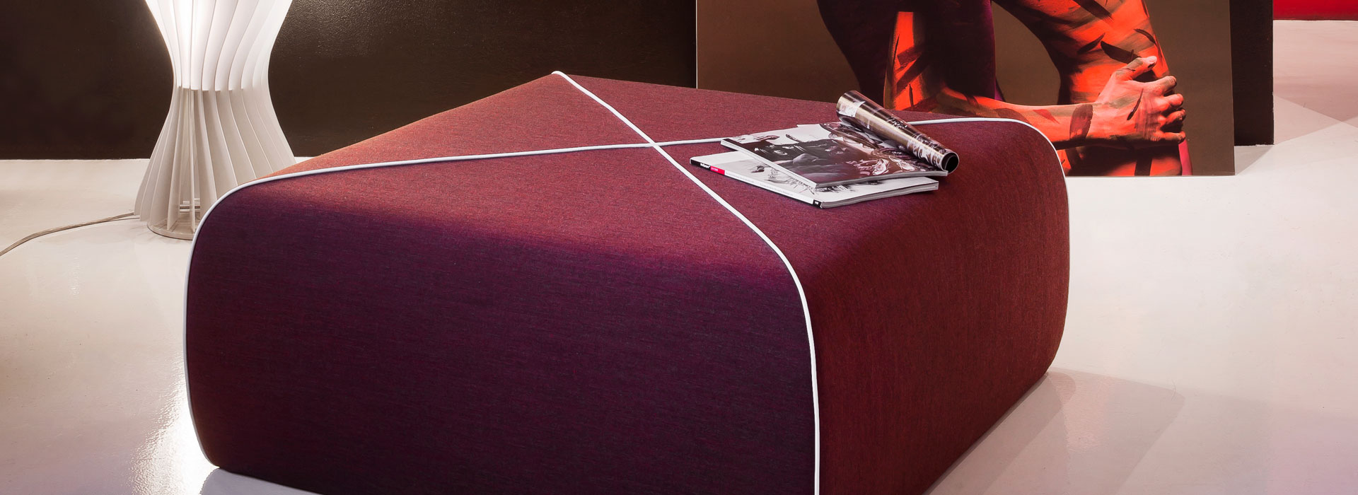 开云（中国） - 坐具|吧椅/凳子|办公家具|设计师家具|交叉软垫花园墩