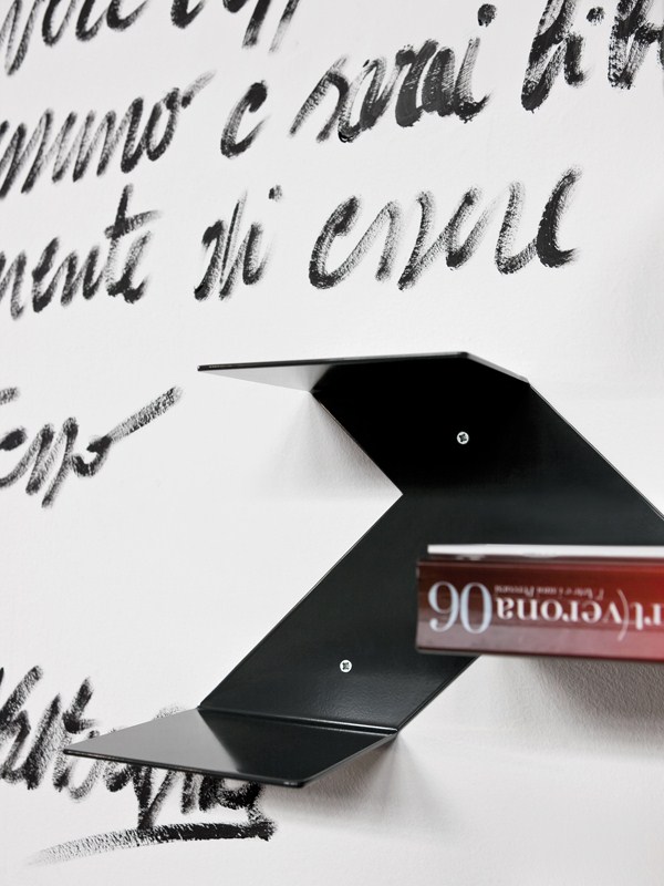 开云（中国） - 储物|装饰架|办公家具|设计师家具|挂壁式钢制鳍书架