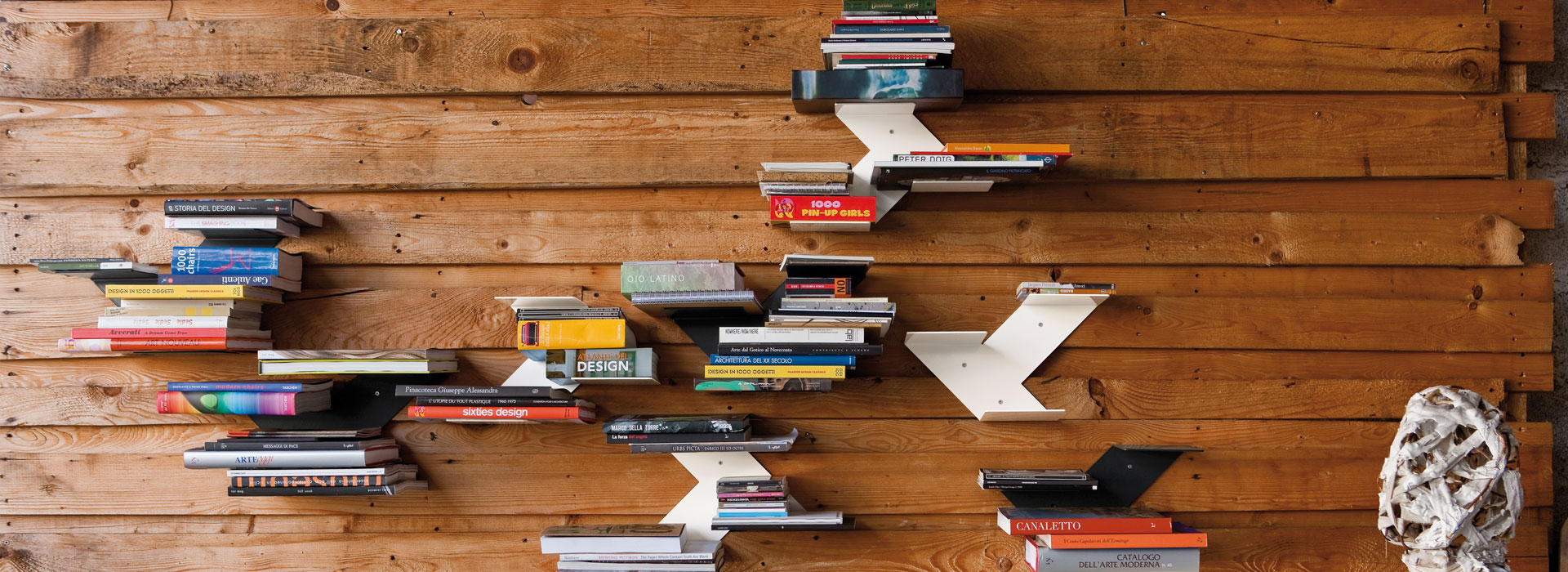 开云（中国） - 储物|装饰架|办公家具|设计师家具|挂壁式钢制鳍书架