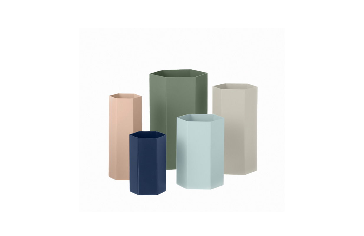 开云（中国） - 附件|花器|办公家具|设计师家具|六角花器