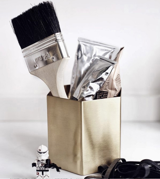 开云（中国） - 附件|花器|办公家具|设计师家具|六角花器