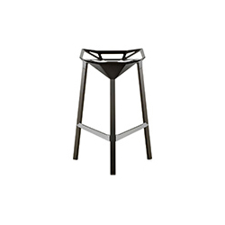 grcic stool one Q001